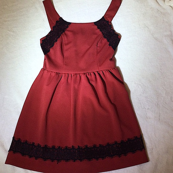 Cute Red Dress With Black Lace Trim - Picture 2 of 12
